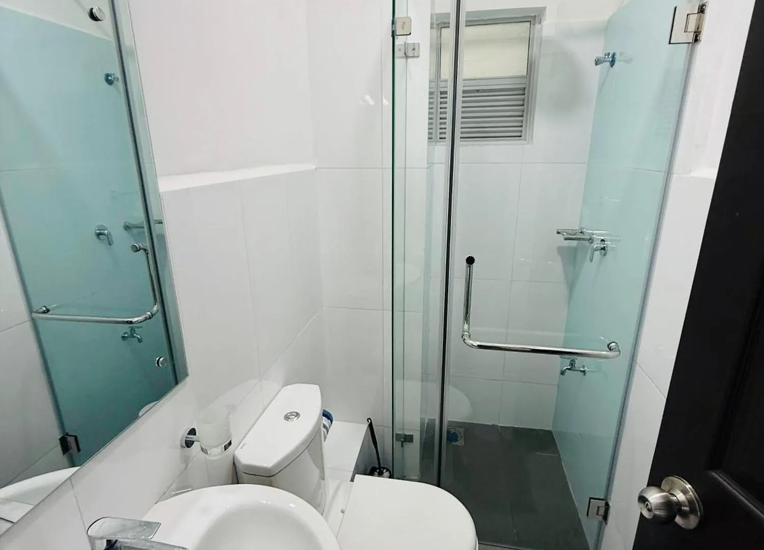 Airport S4 Apartment نيجومبو 0*,